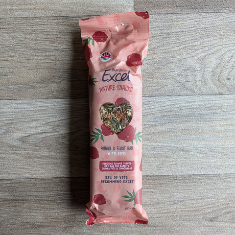 Burgess Excel Nature Snacks Forage & Feast Bar with Rose Rabbit Treats