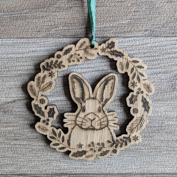 Oak Rabbit Christmas Decoration Ornament (Wreath)